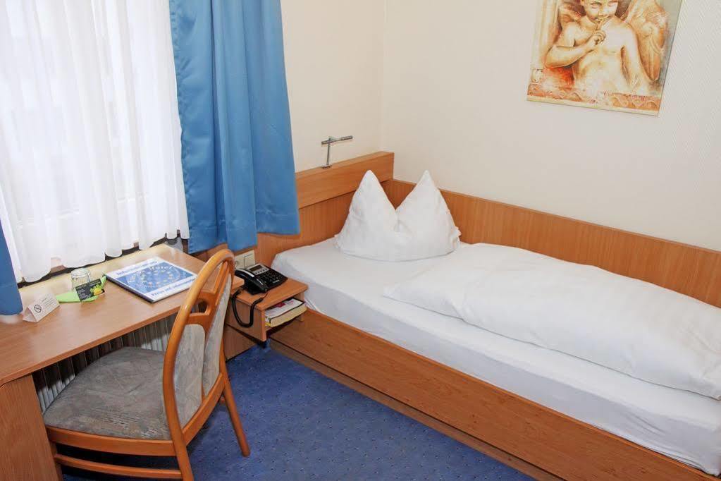Europa Hotel City ซาร์บรึคเคน ภายนอก รูปภาพ